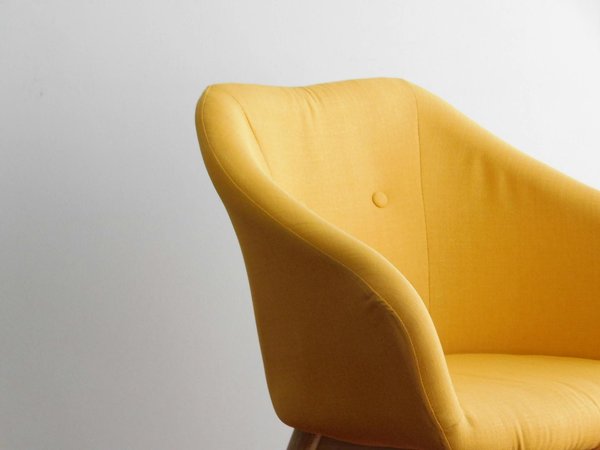 Tout ce que vous devez savoir sur les mini-tondeuses à gazon pour enfants : Une idée brillante ou risquée ?