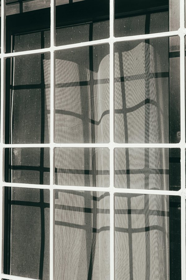 Moustiquaire enroulable : personnalisez votre espace avec style